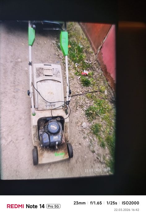 Mașina de tuns iarba viking