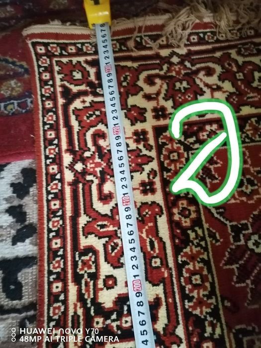 Продам ковёр в хорошем состоянии.