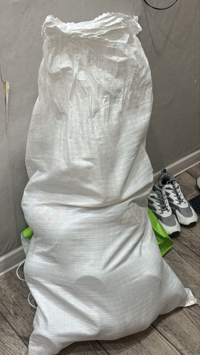 Продам банки 5тыс один мешок