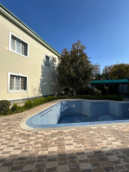 Продается 13 соток участка-дома на Садаф махалла.