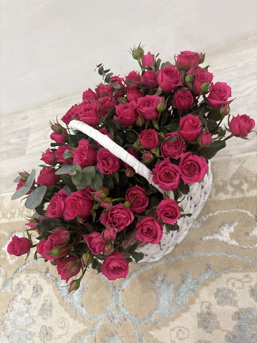 Букет Цветы в корзине