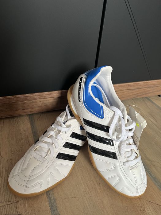 Детски футболни маратонки Адидас 35,5н