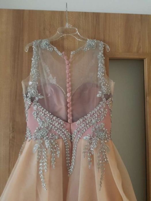 Rochie dantela brodata
