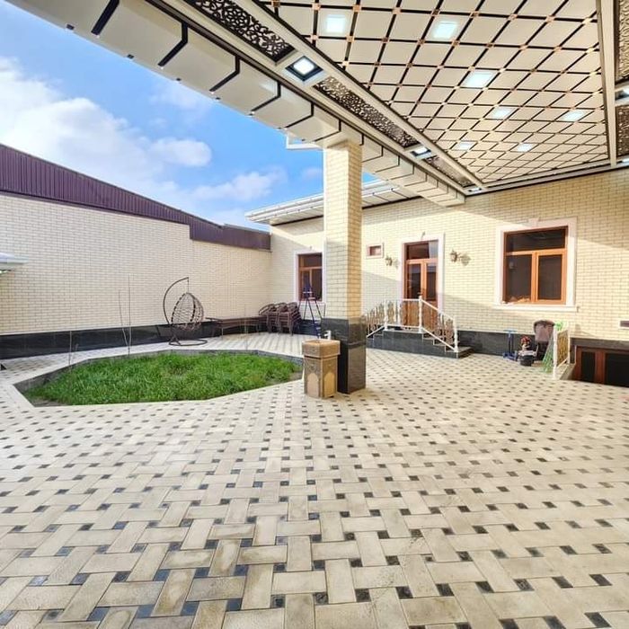 Hovli sotiladi 3 sotok yevrodom  Motrit.