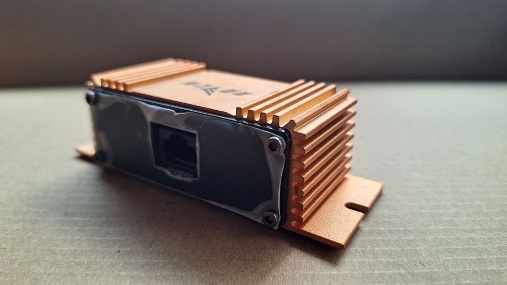 Продам усилитель.