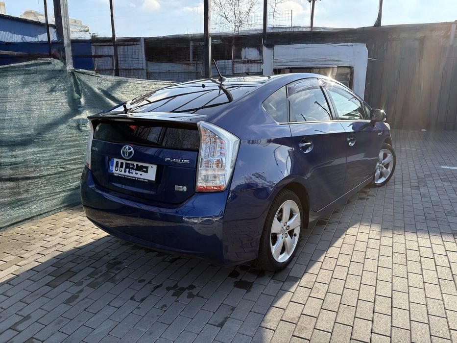 Toyota Prius - Executive, GPL