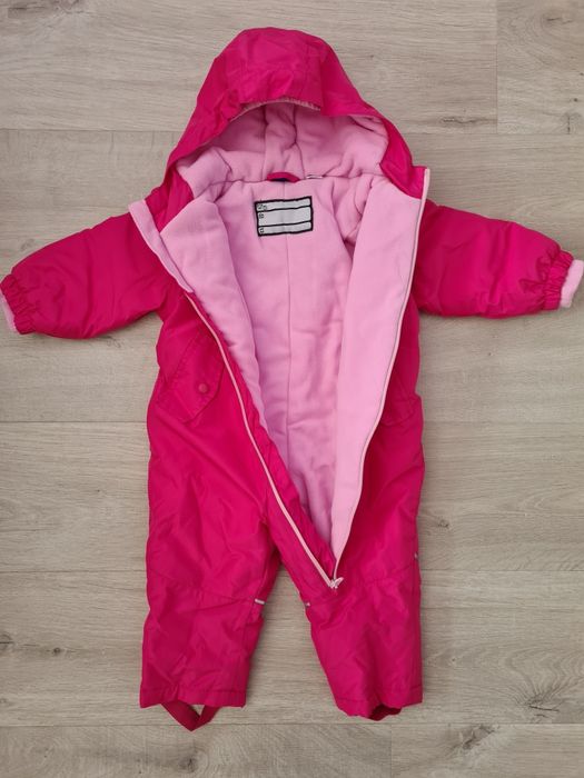 Детски зимен космонавт