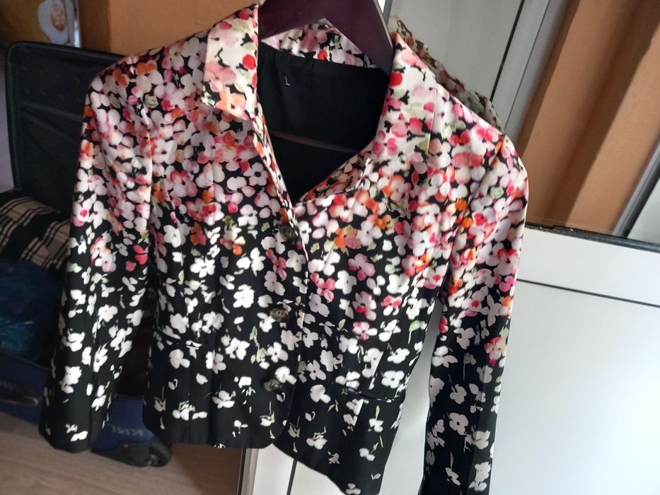 Дамско сако 42-44 размер