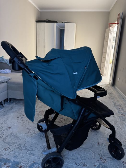 Коляска Joie 17000