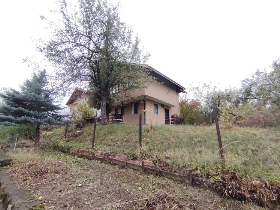 Продава се Къща в с. Гложене, Област Враца - 100 кв.м за 450 €/кв.м - Снимка #11