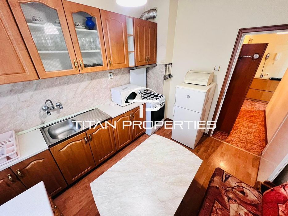 Тристаен, под наем, ж.к Славейков