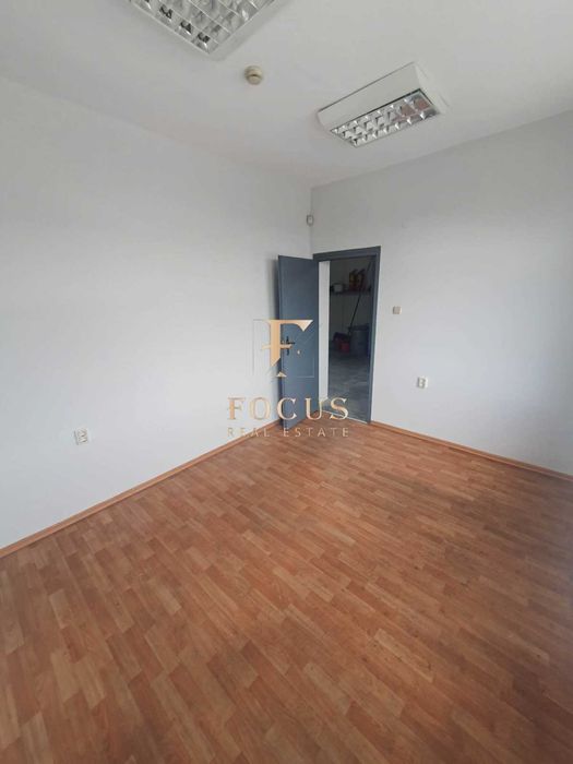 Продава се Склад в Пловдив, Индустриална зона - Север - 1300 кв.м за 547 €/кв.м - Снимка #3