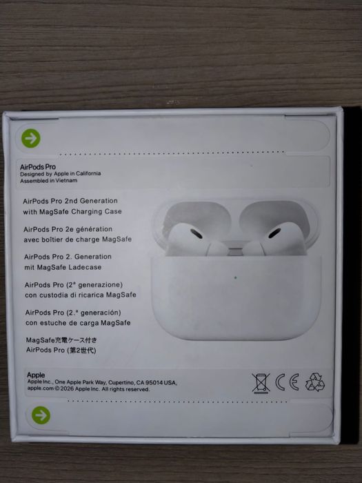 Наушники Apple AirPods