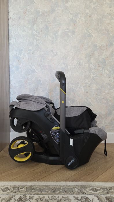 Продам коляску автолюльку