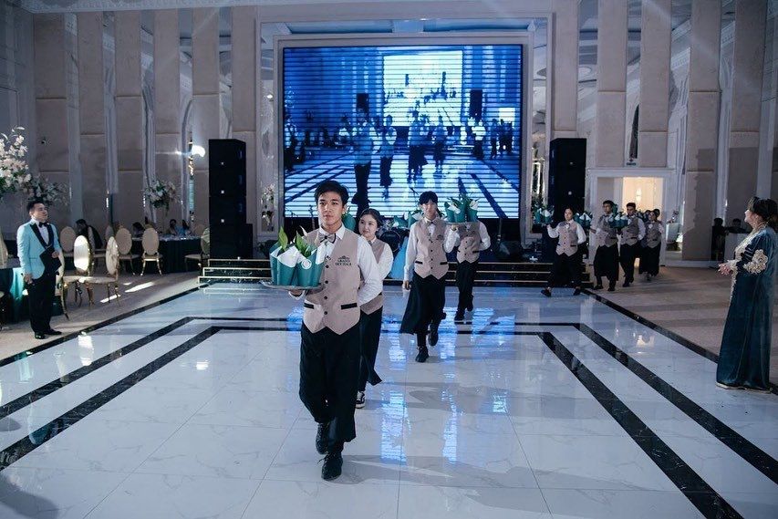 Тойбастар Бонбоньерка 8 март