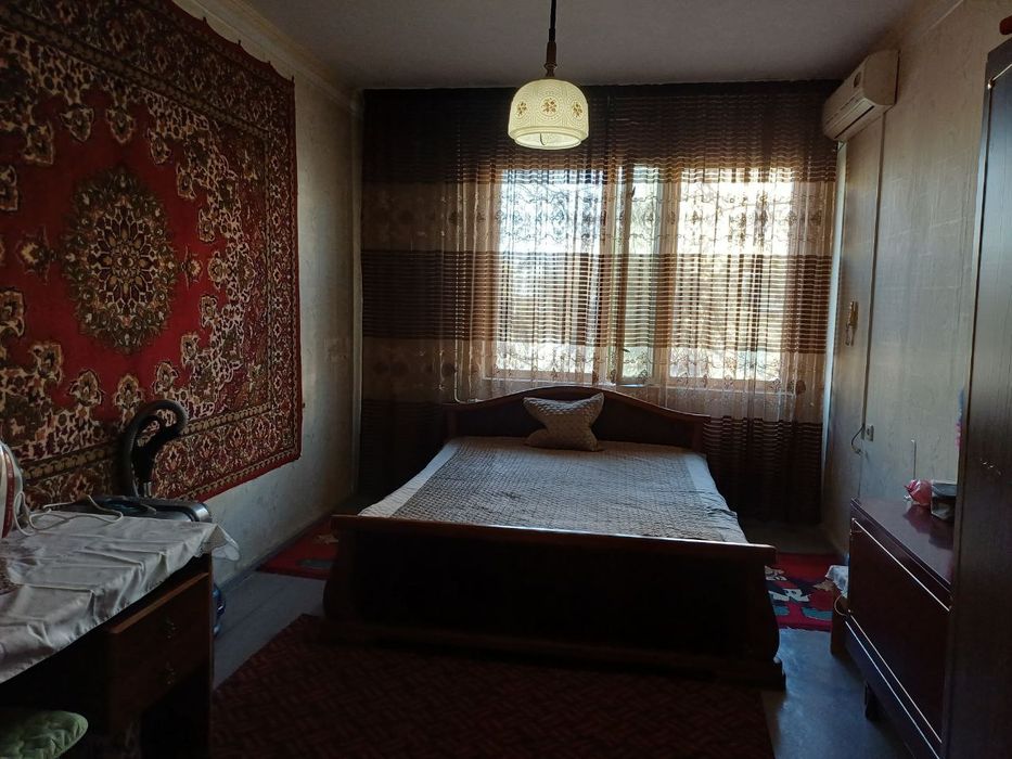 Продаётся квартира на Юнусабаде 12