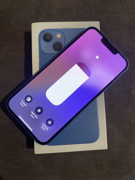 Айфон 13 хороший