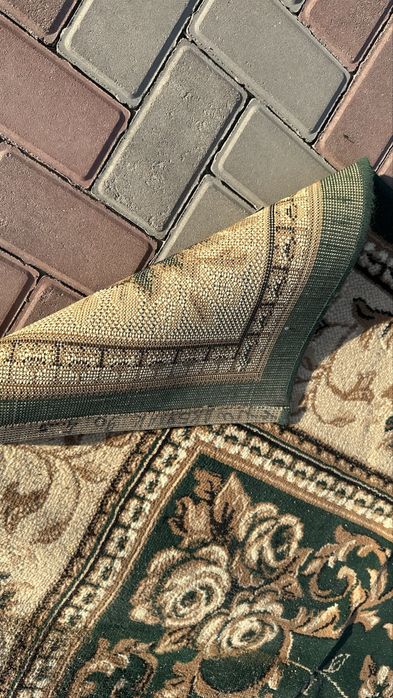 Срочно продам ковер/ кілем сатамын