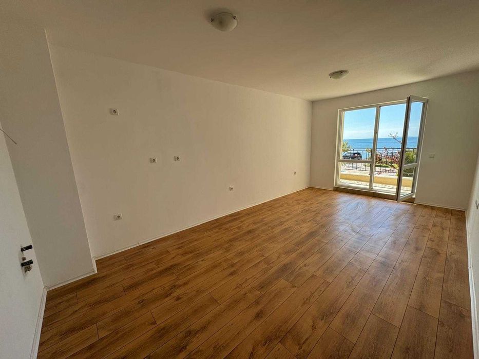 Продава се Тристаен апартамент в Свети Влас - 88 кв.м за 1762 €/кв.м - Снимка #2