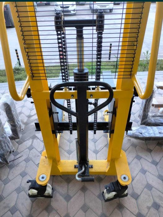 Гидравлический ручной штабелер , рохля транспеллет (ручная кара) 2т 16