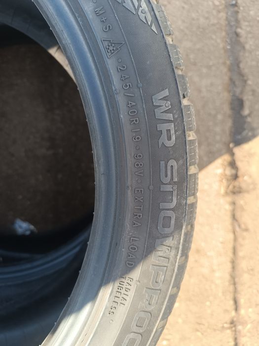 245 40 r19 iarna nokian wr