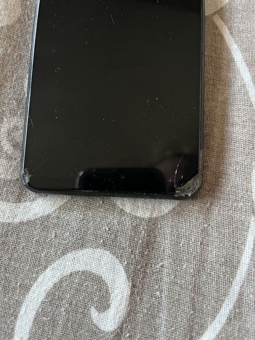 Продавам самсунг а23