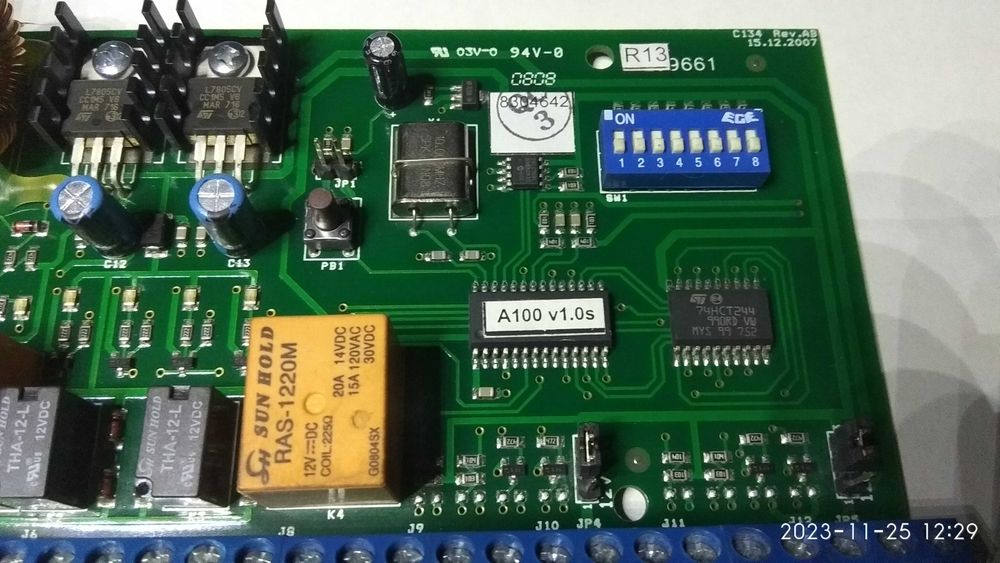 Placa de baza CARDAX A100