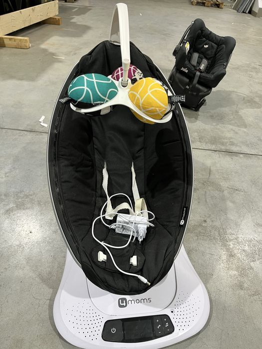 Fotoliu Balansoar Bebelusi 4MOMS