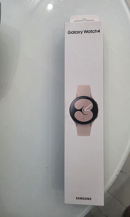 Смарт часовник samsung 4