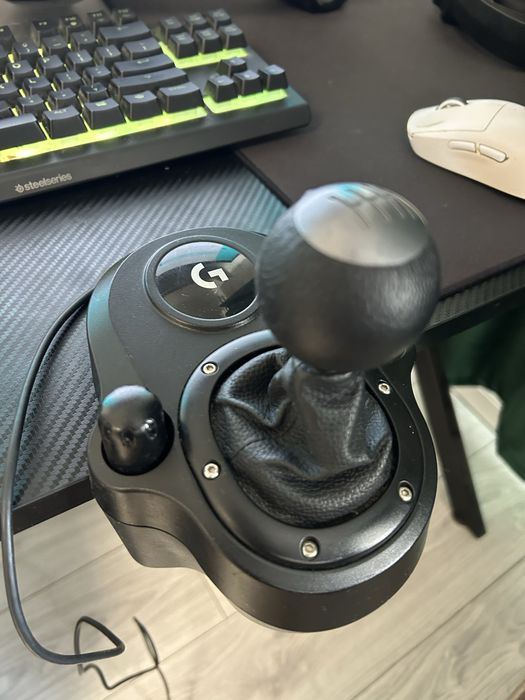 Volan gaming logitech G29