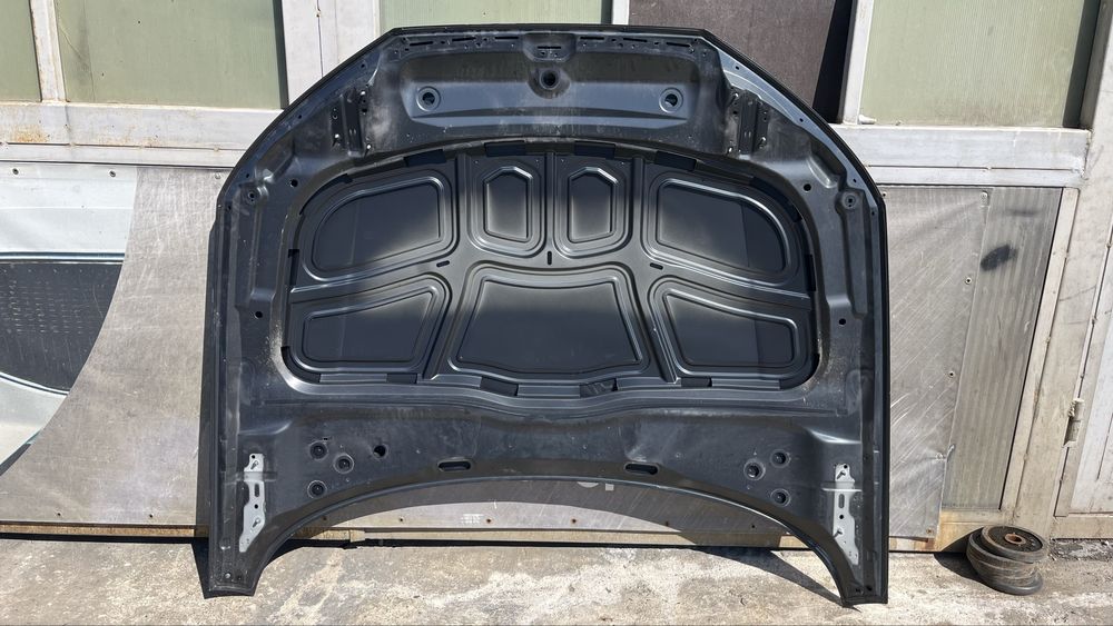 Преден капак Audi A4 B9 (2015-2024)