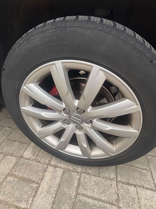 Audi Q5 (2009) – 7.700 € | Trapă, Piele Bej | Distribuție NOUĂ