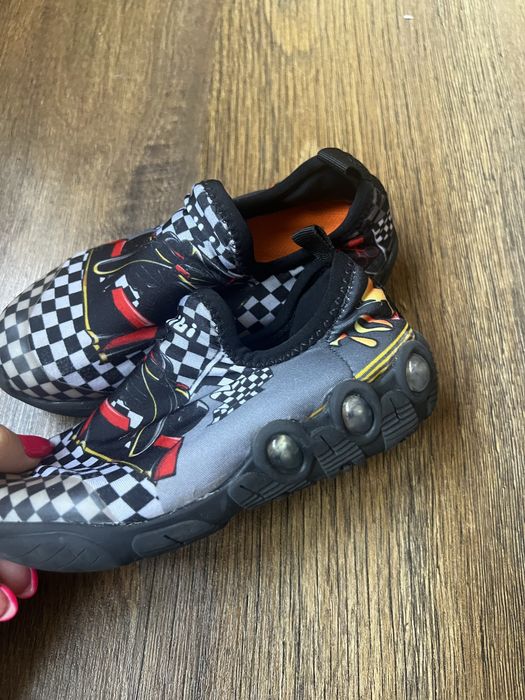 Детски пантофи