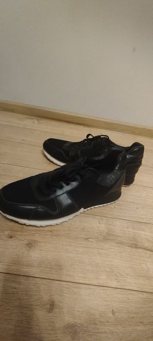 Мъжки сникърсиN 45 Louis Vuitton