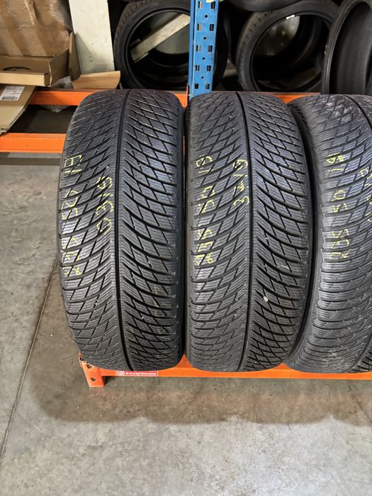 Anvelope Iarna 235/50/19 Michelin Pilot Alpin 5 235 50 19 R19