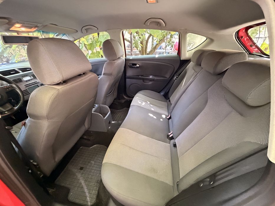 SEAT LEON 2.0 FSI 150 CP – 2006