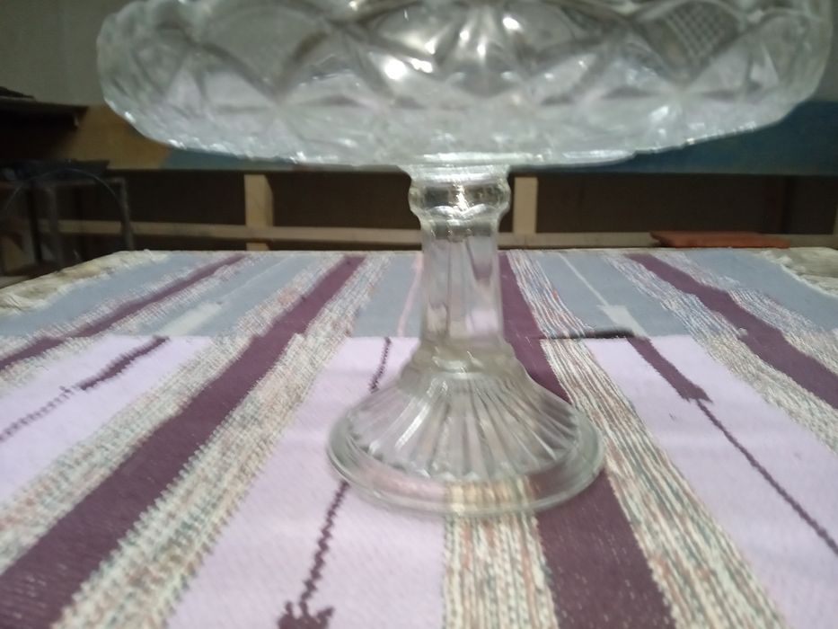 Centru de masa ,fructiera