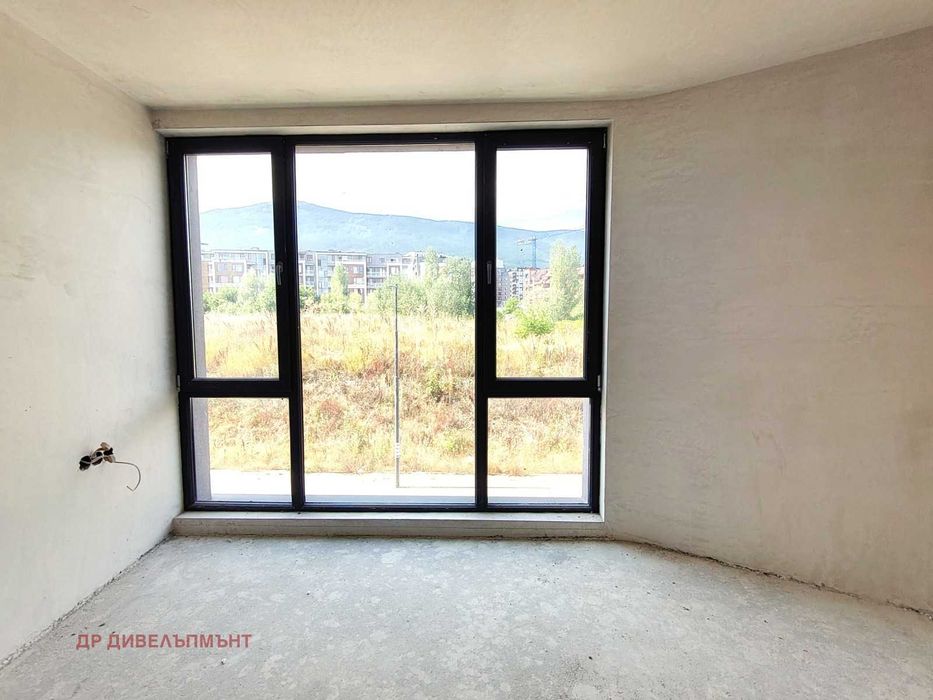 Продава се Тристаен апартамент в София, Манастирски ливади - 118 кв.м за 2534 €/кв.м - Снимка #5