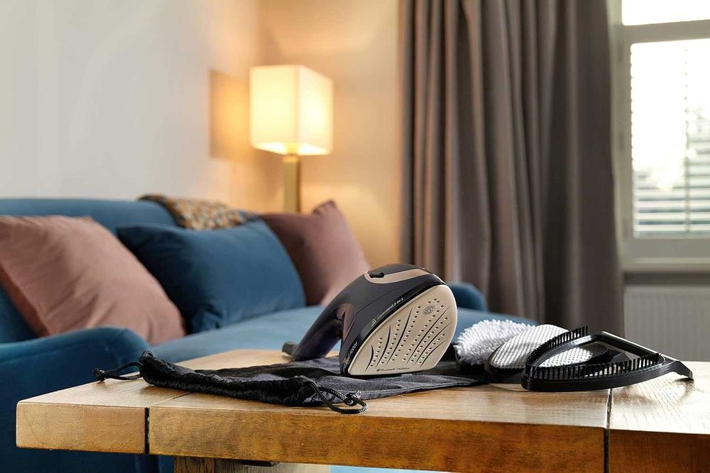 Russell Hobbs Парна ютия 2 в 1,Вертикално и хоризонтално гладене,1700W