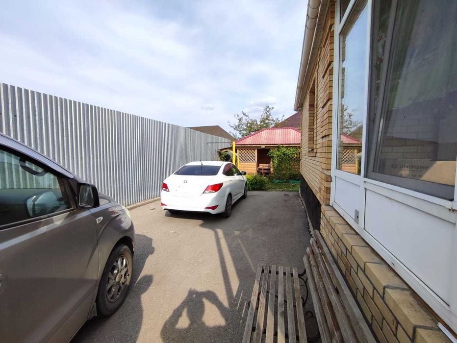 кирпичный Дом 2008г Северо-Запад 139м2 8,4сотки