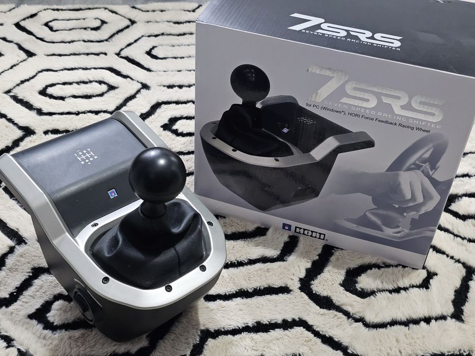 Kit Moza R9 V2 volan ES 3 pedale SR-P shifter Hori 7SRS