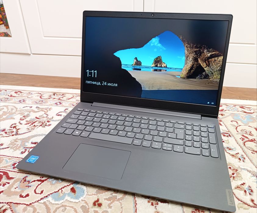 НОУТБУК Lenovo SSD Win 10 Pro Современный.