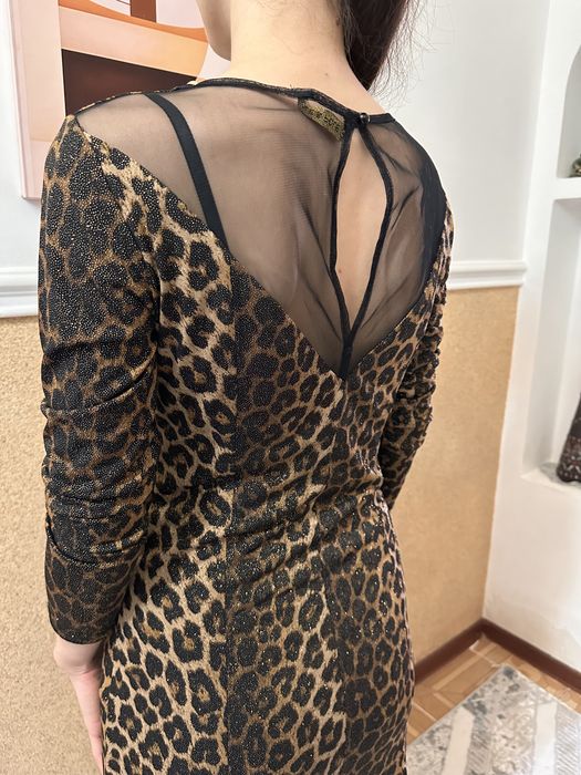 Продается вечерние платья