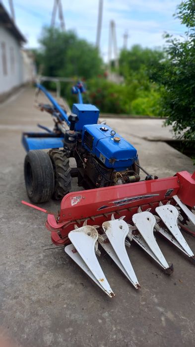 Mini traktor zubr 1100