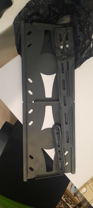 Кронштейн для телевизора