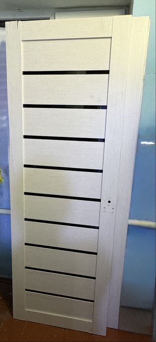 Продам межкомнатные двери