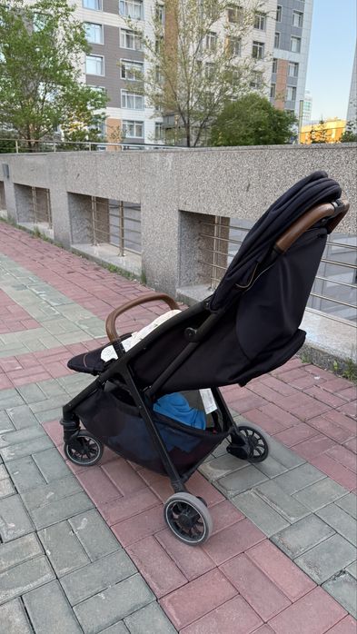 Прогулочная коляска Joie Parcel