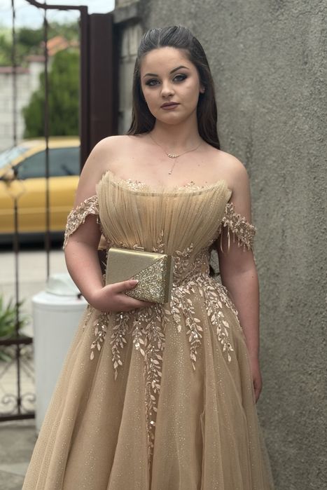 Бална рокля + подарък чанта и токчета