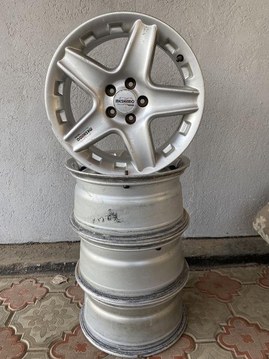 Диск на субару R16