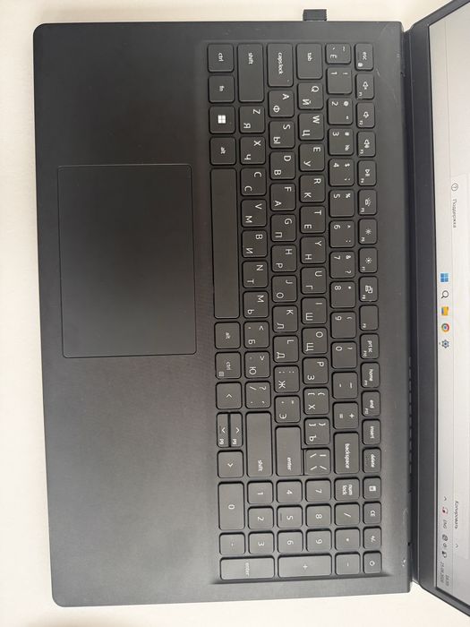 Бизнес ноутбук dell vostro 3510